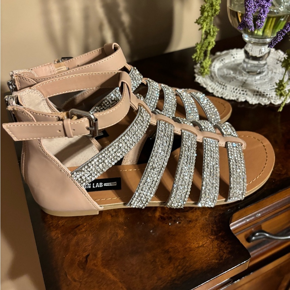 Design Lab Lord & Taylor Tan and Silver Strappy Sandals
